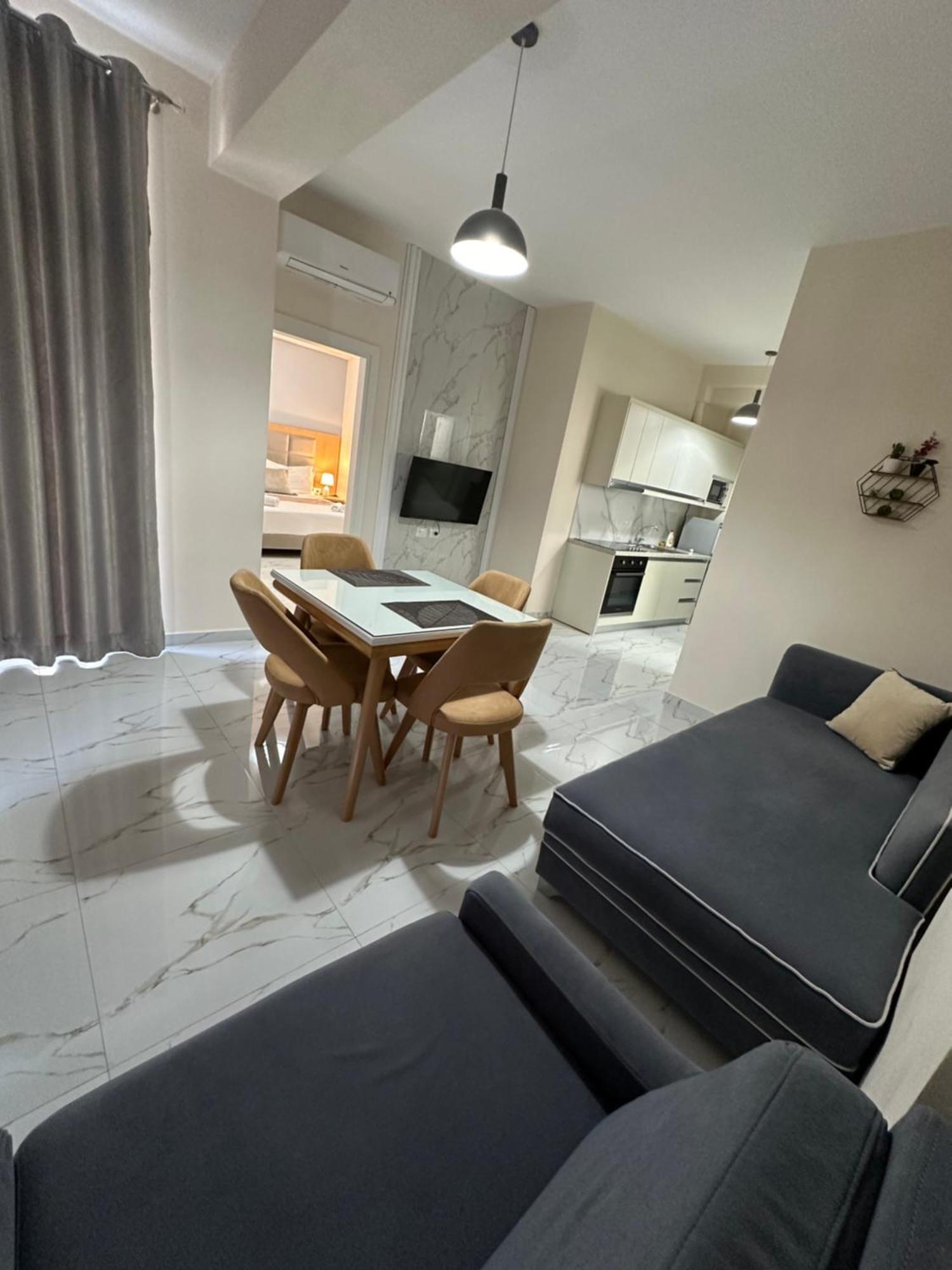 Dream Apartments Saranda ภายนอก รูปภาพ